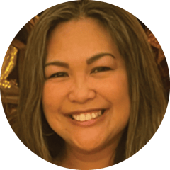 Jennifer Saole Round Headshot