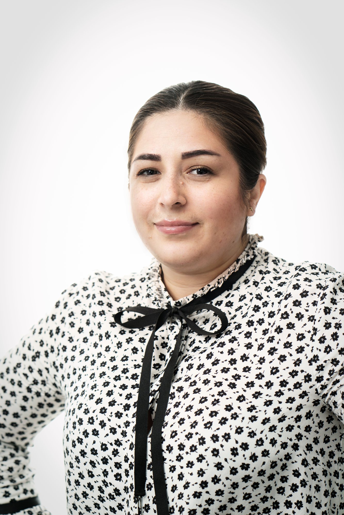 Yasaman Vadoudi, Sachbearbeiterin für Produktzertifizierung bei Nemko Yasaman Vadoudi, Sachbearbeiterin für Produktzertifizierung bei Nemko